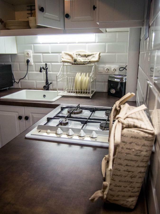 Feliz Apartman Гюла Екстериор снимка